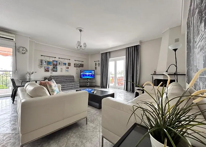 Sea Breeze IV Apartment